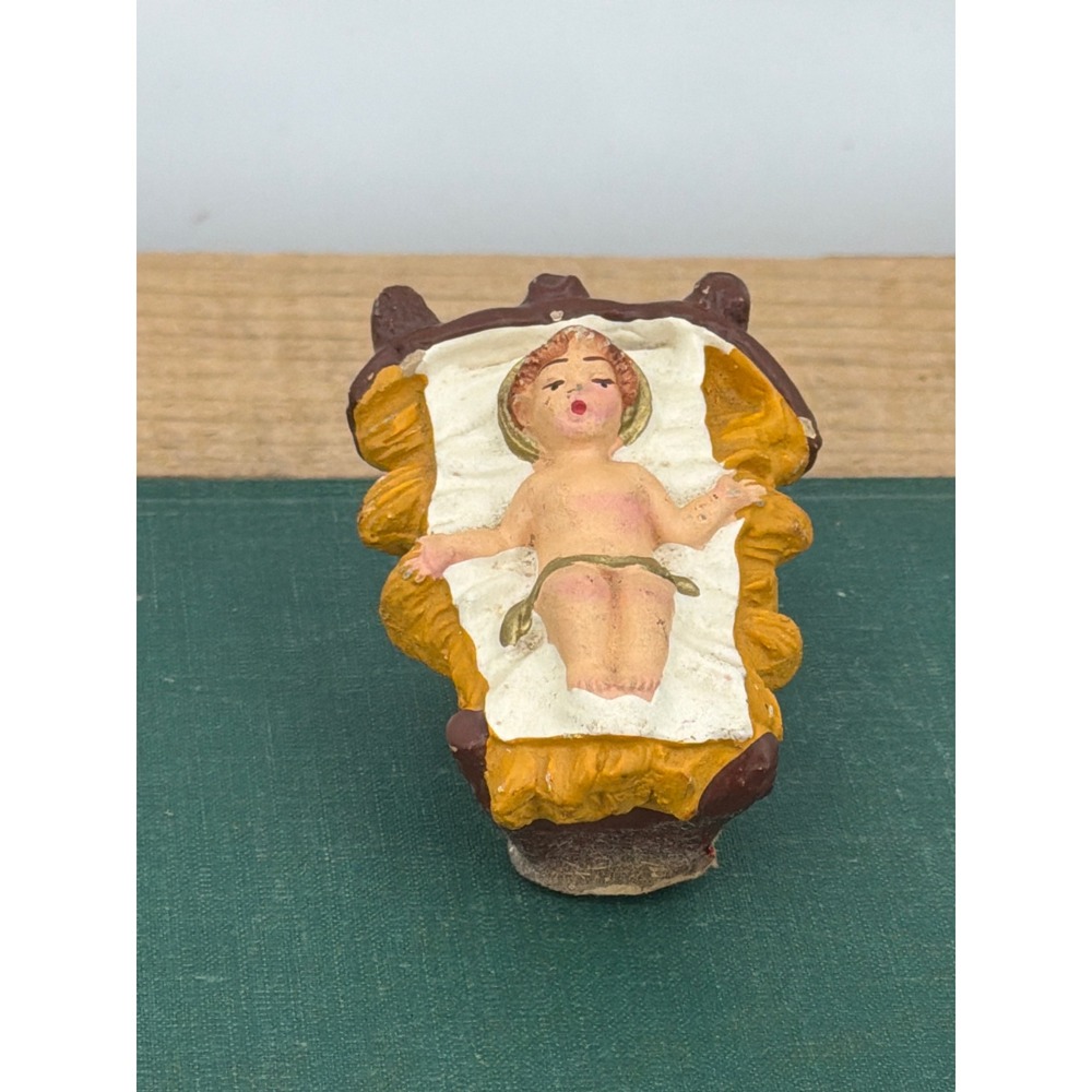 Vintage Baby Jesus in Manger Nativity Figurine‎ Made in Italy Hand Painted 2.5"